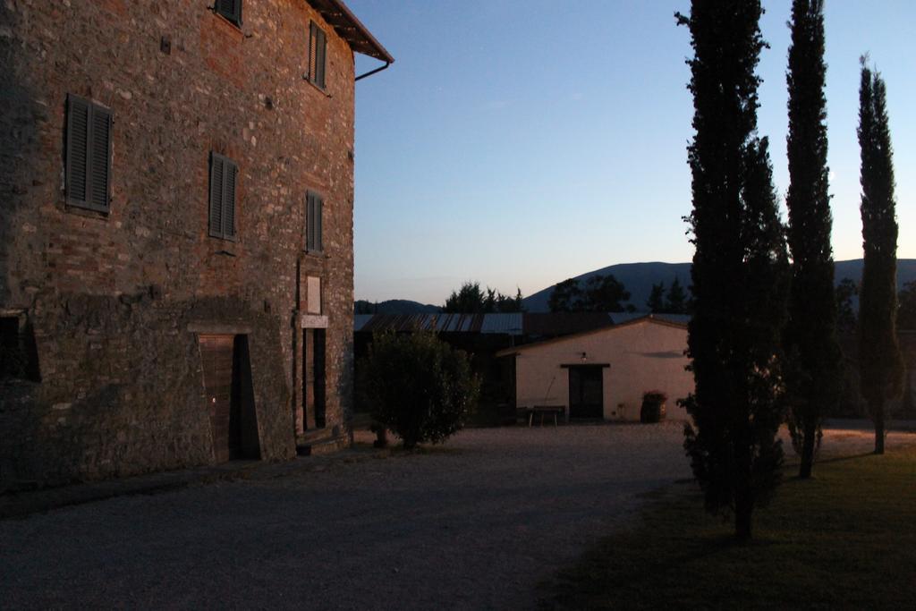 Coltavolino Fattoria Di Rigoneヴィラ エクステリア 写真