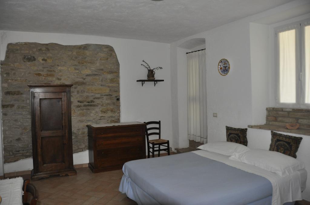 Coltavolino Fattoria Di Rigoneヴィラ 部屋 写真